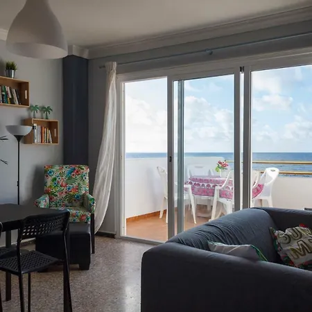 Aloha Beach House Trapiche (Las Palmas)